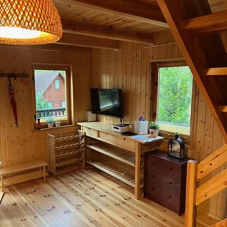 Caloroczny Hawaje Nad Jeziorem Kazub Holiday home Cieciorka
