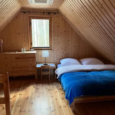 Holiday home Caloroczny Hawaje Nad Jeziorem Kazub Cieciorka