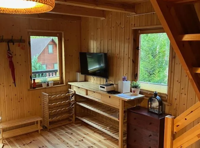 Caloroczny Hawaje Nad Jeziorem Kazub Prázdninový dům Cieciorka