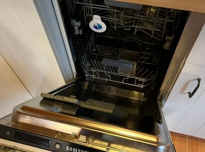 Caloroczny Hawaje Nad Jeziorem Kazub Prázdninový dům Cieciorka