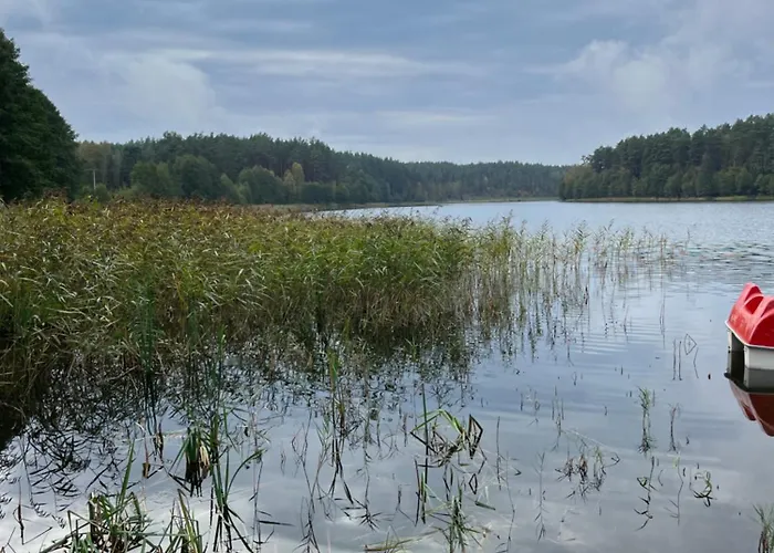 Prázdninový dům Caloroczny Hawaje Nad Jeziorem Kazub Cieciorka