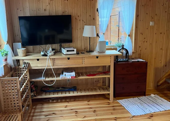 Prázdninový dům Caloroczny Hawaje Nad Jeziorem Kazub Cieciorka