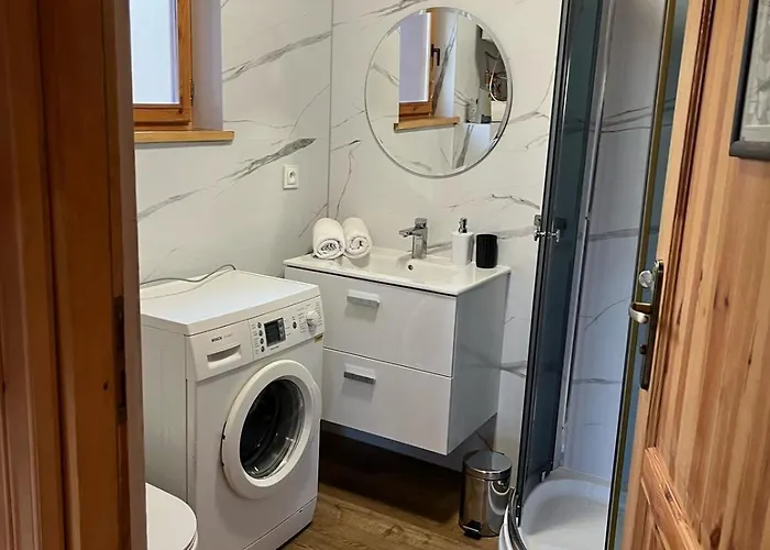 Caloroczny Hawaje Nad Jeziorem Kazub