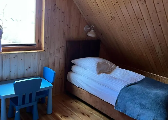 Caloroczny Hawaje Nad Jeziorem Kazub *