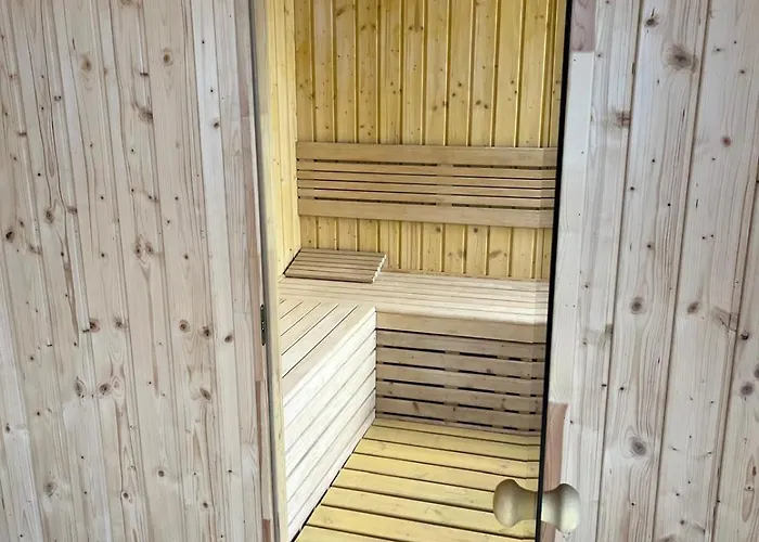 Caloroczny Hawaje Nad Jeziorem Kazub Prázdninový dům *